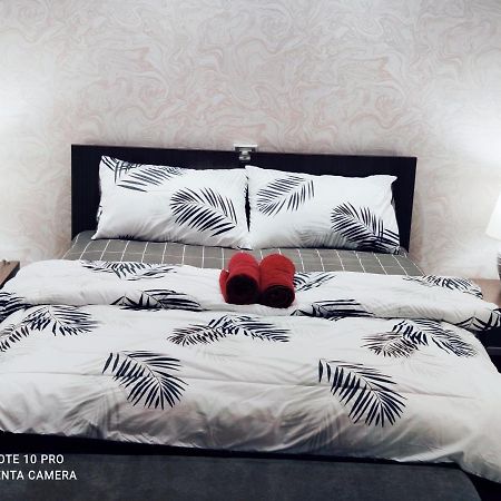 Kumkum Homestay Studio 努沙再也 外观 照片