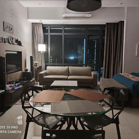 Kumkum Homestay Studio 努沙再也 外观 照片