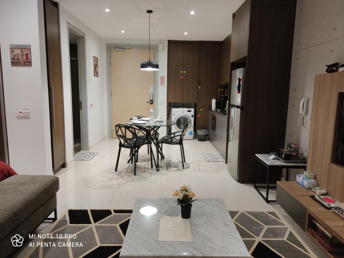 Kumkum Homestay Studio 努沙再也 外观 照片